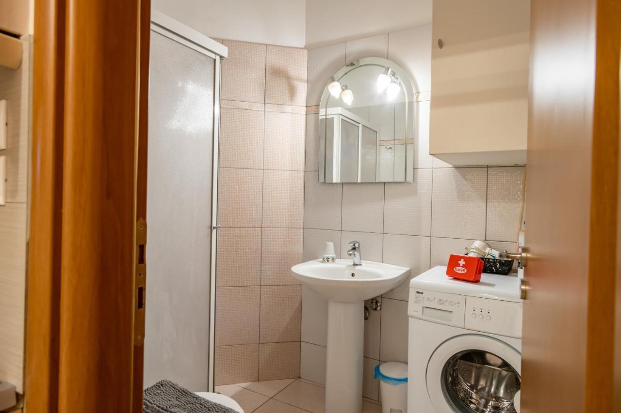 Flat In Excellent Location With Private Parking Leilighet Athen Eksteriør bilde