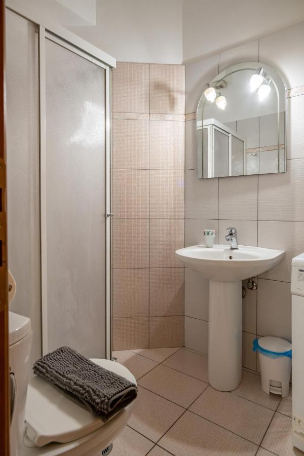 Flat In Excellent Location With Private Parking Leilighet Athen Eksteriør bilde